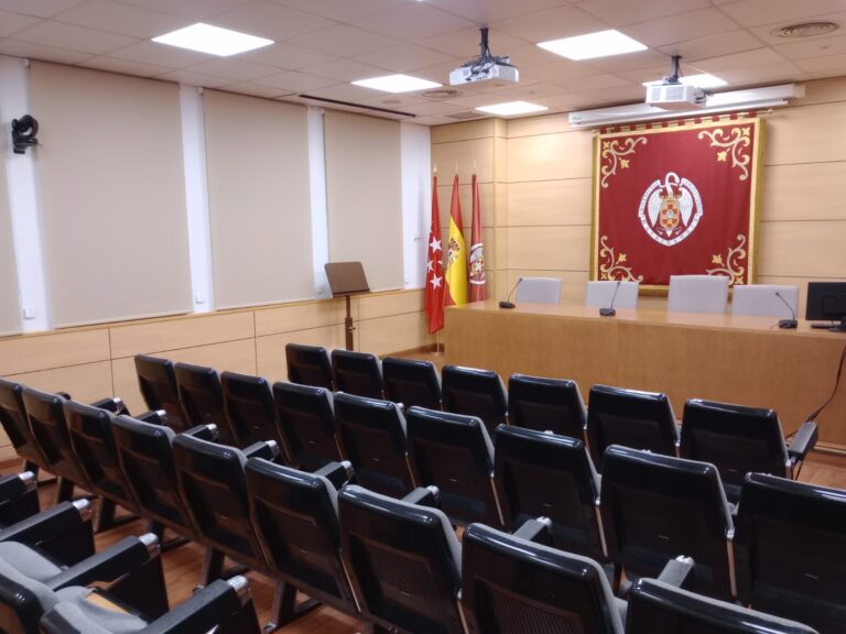 Reforma de la Sala de Grados de la Facultad de Educación en la Universidad Complutense de Madrid.