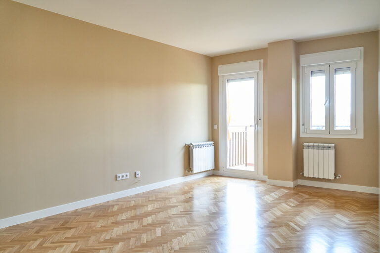 8. Reforma integral de vivienda en C/ Sector Literatos, 19 en Tres Cantos (Madrid).
